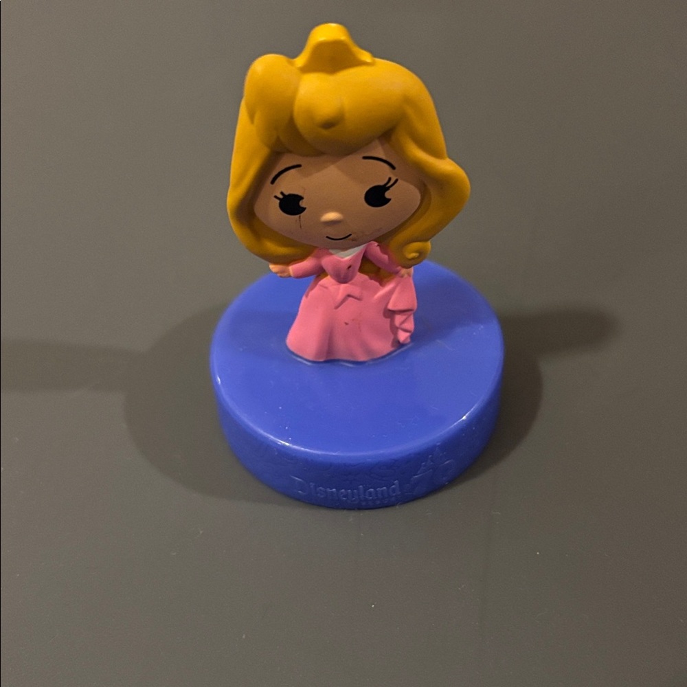 Disneyland 70 McDonalds Princess Aurora Figure